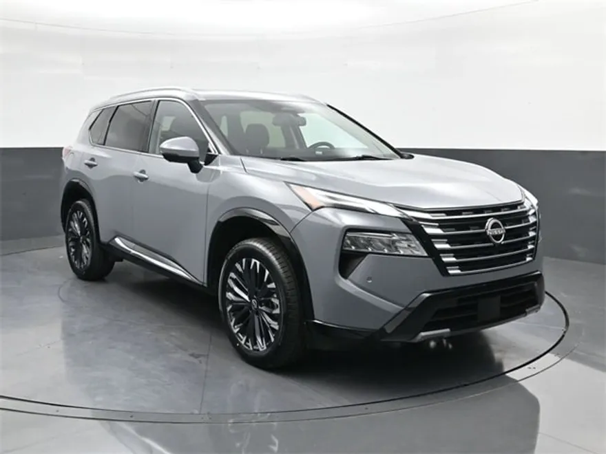2024 Nissan Rogue Platinum photo 1