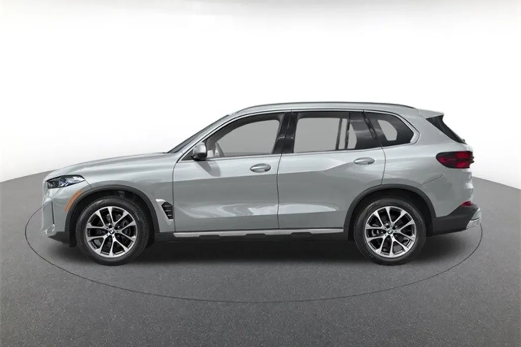 2026 Bmw X5 M60i photo 1