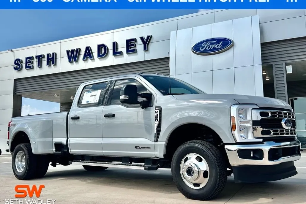 2026 Ford F-350 photo 1