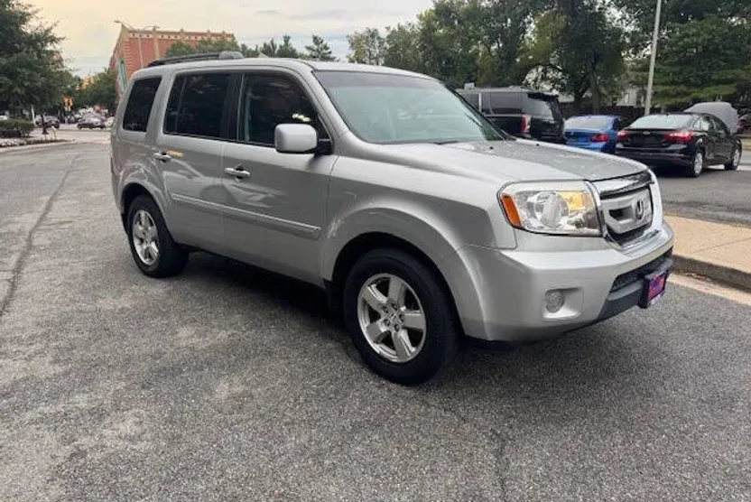 2011 Honda Pilot EX-L photo 1