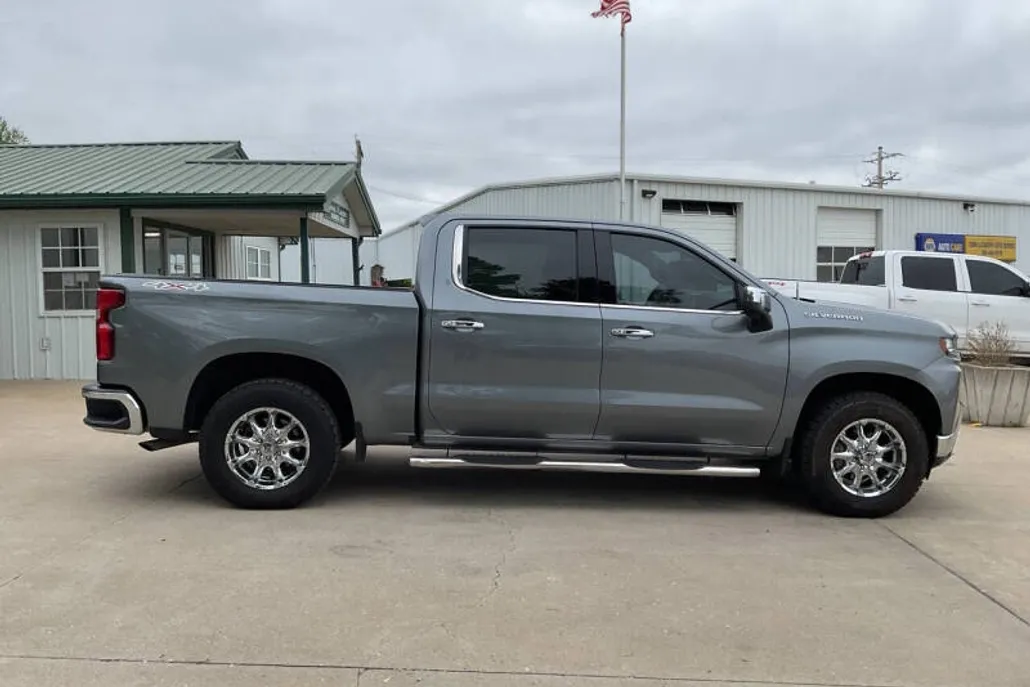 2019 Chevrolet Silverado 1500 LTZ photo 1