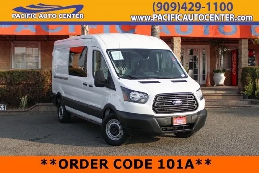 2019 Ford Transit photo 1