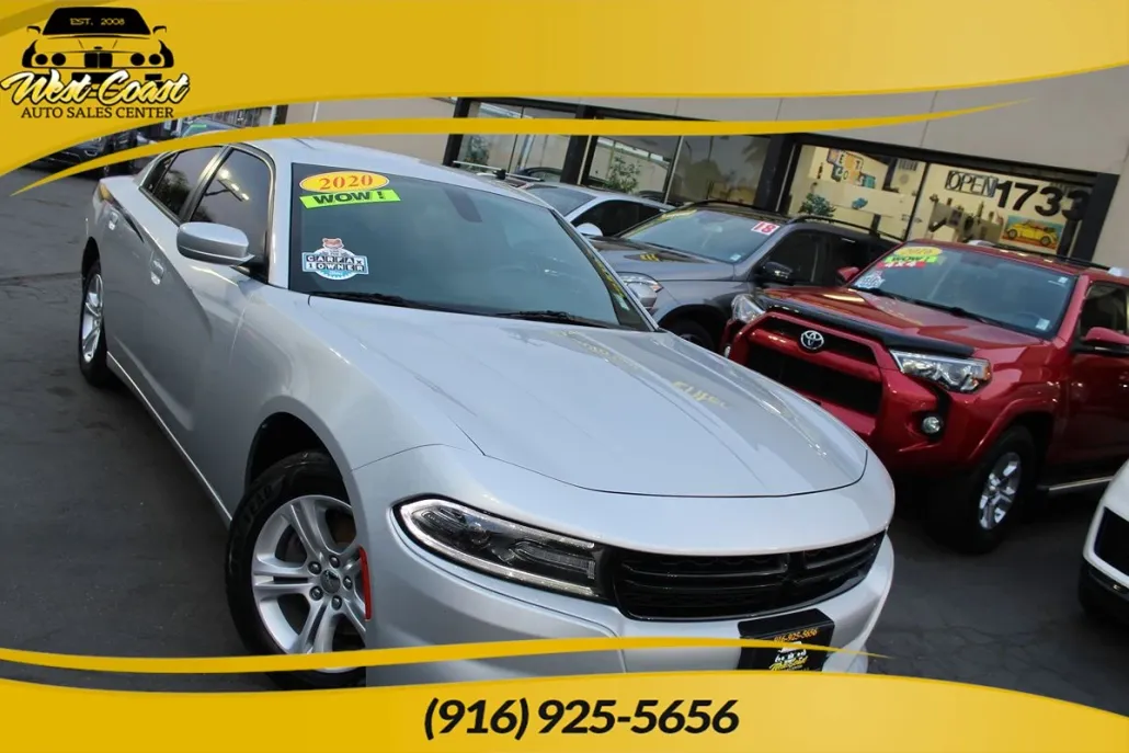 2020 Dodge Charger SXT photo 1
