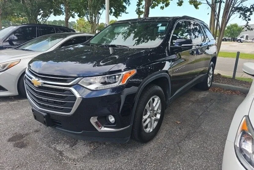 2020 Chevrolet Traverse Cloth 1LT photo 1