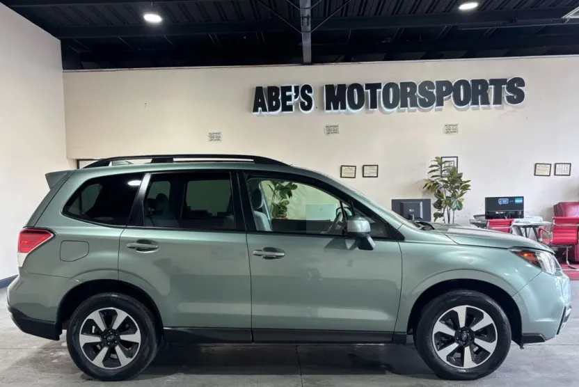2018 Subaru Forester 2.5i Premium Sport photo 1