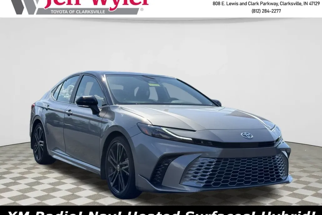 2025 Toyota Camry XSE photo 1