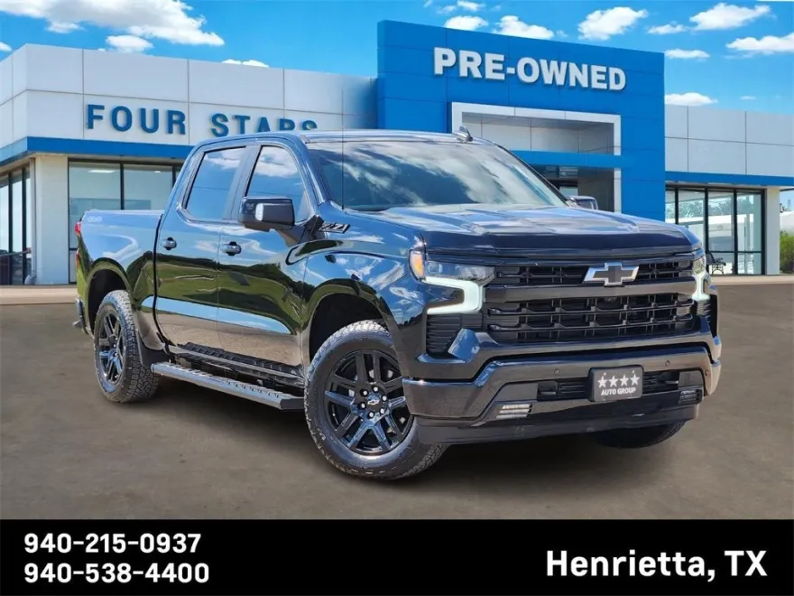 2024 Chevrolet Silverado 1500 RST photo 1