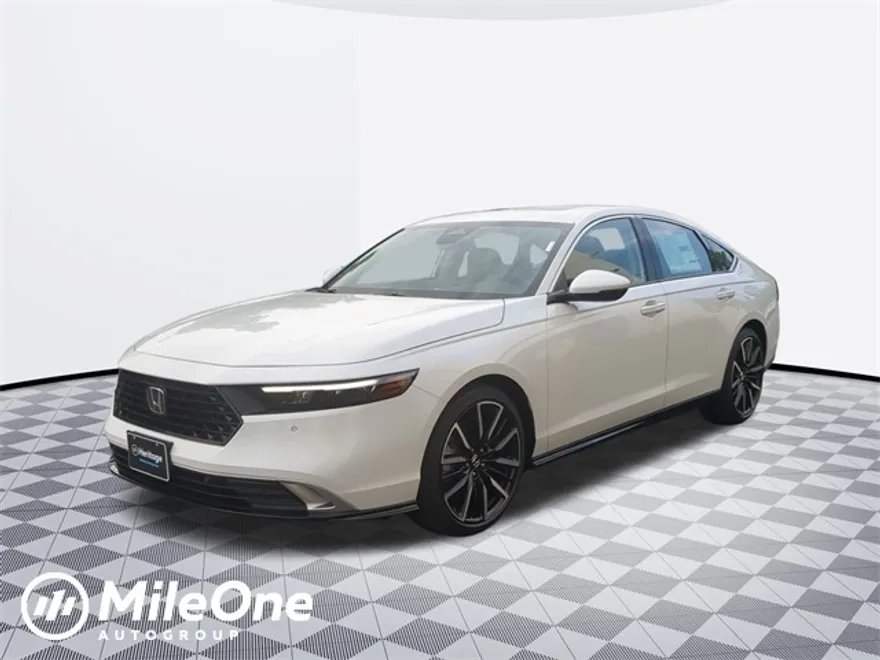 2025 Honda Accord Hybrid Touring photo 1