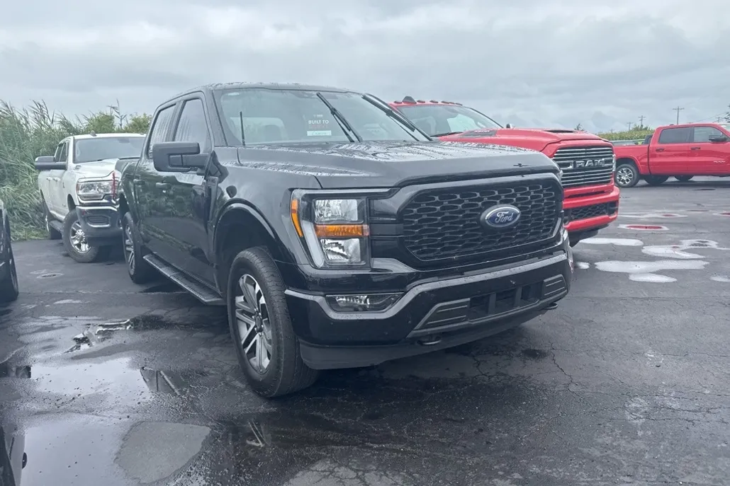 2023 Ford F-150 XL photo 1