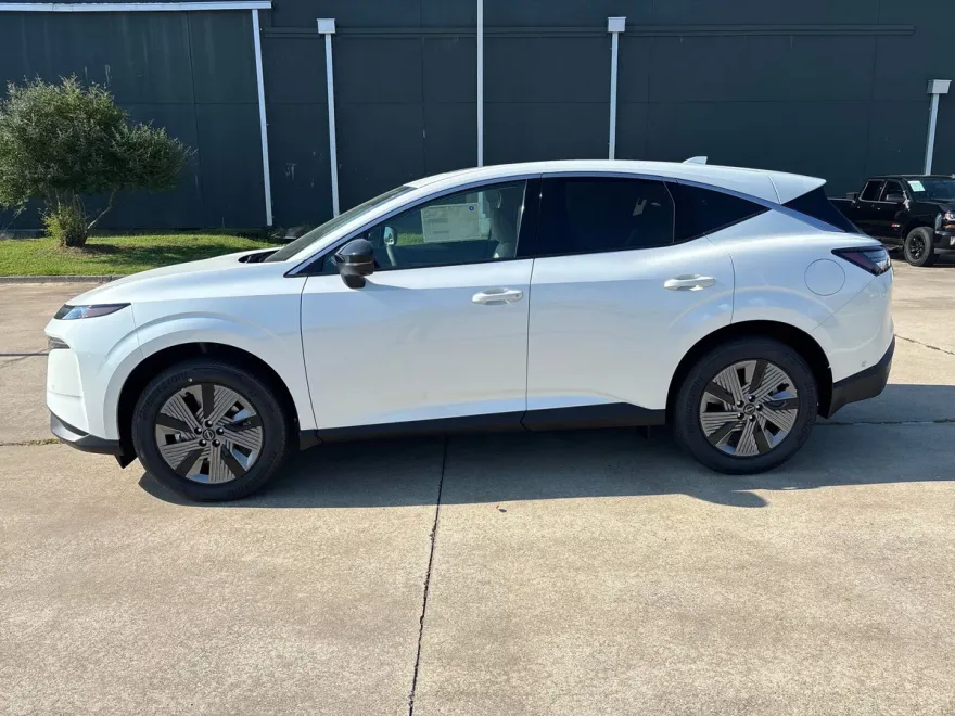 2025 Nissan Murano SL photo 1