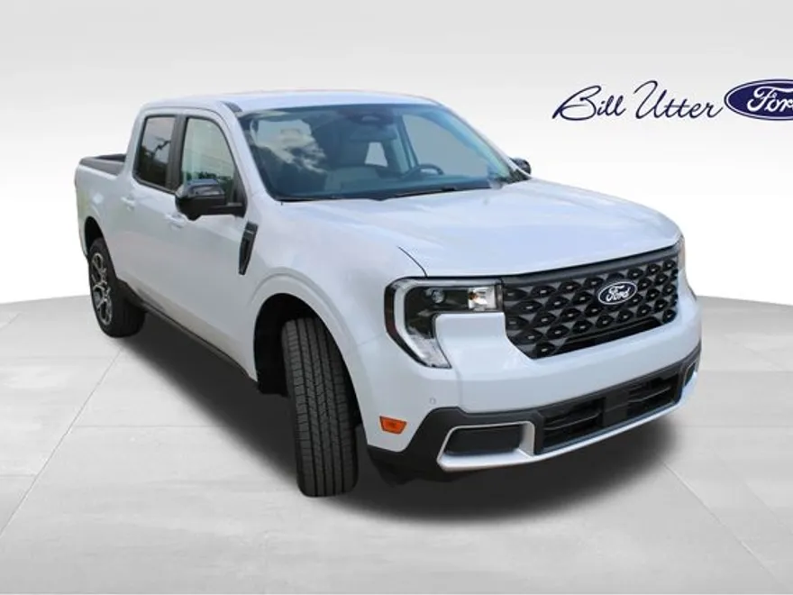 2025 Ford Maverick Lariat photo 1