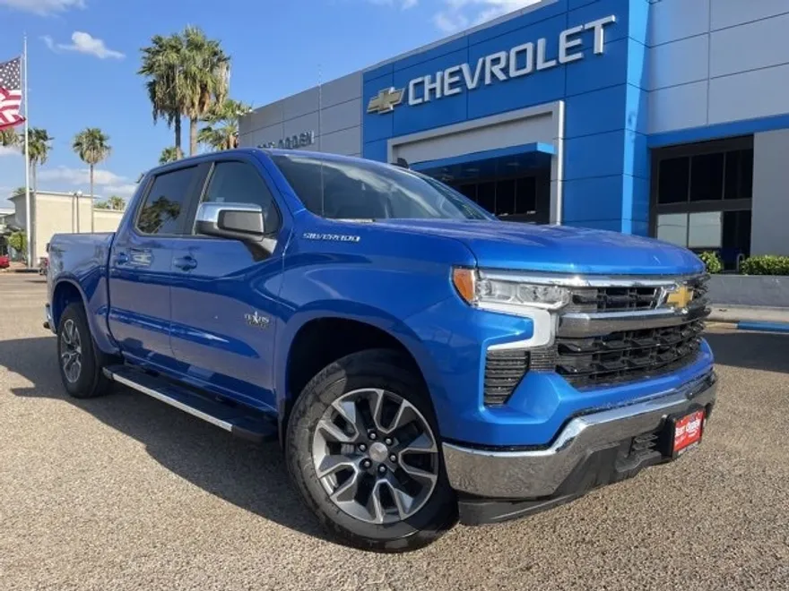 2026 Chevrolet Silverado 1500 LT photo 1
