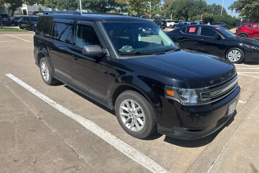 2019 Ford Flex SE photo 1