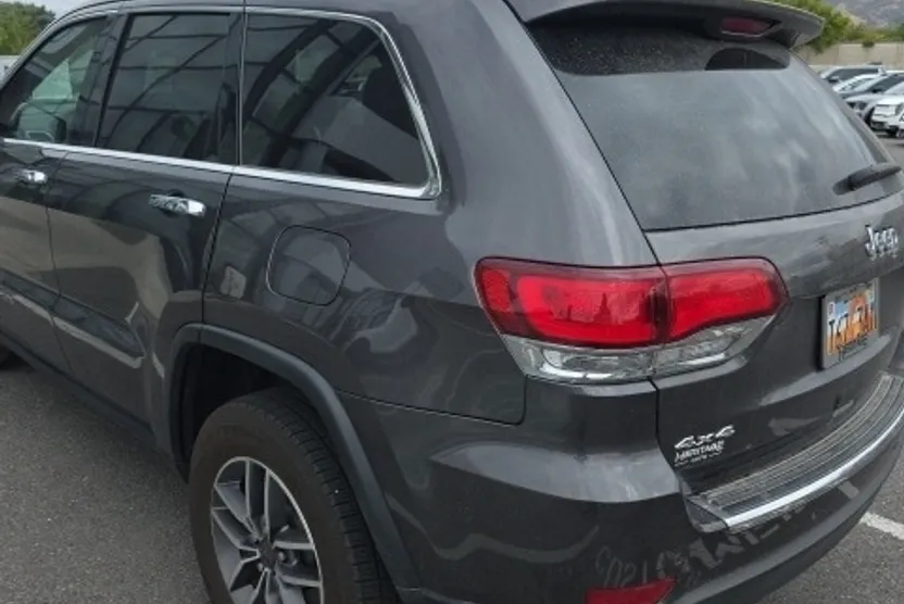 2021 Jeep Grand Cherokee Limited photo 1