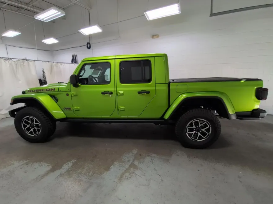 2025 Jeep Gladiator Rubicon photo 1