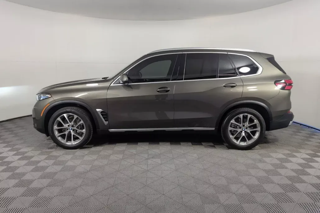2025 Bmw X5 xDrive40i photo 1