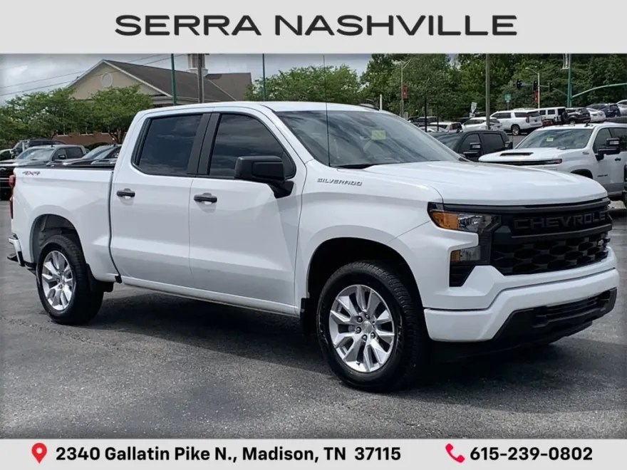 2024 Chevrolet Silverado 1500 Custom photo 1