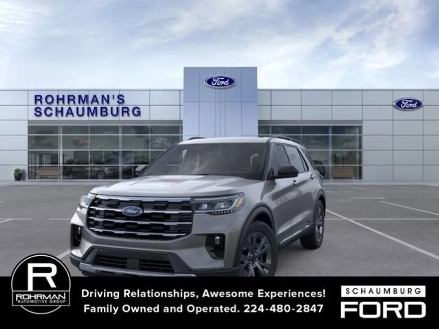2025 Ford Explorer photo 1