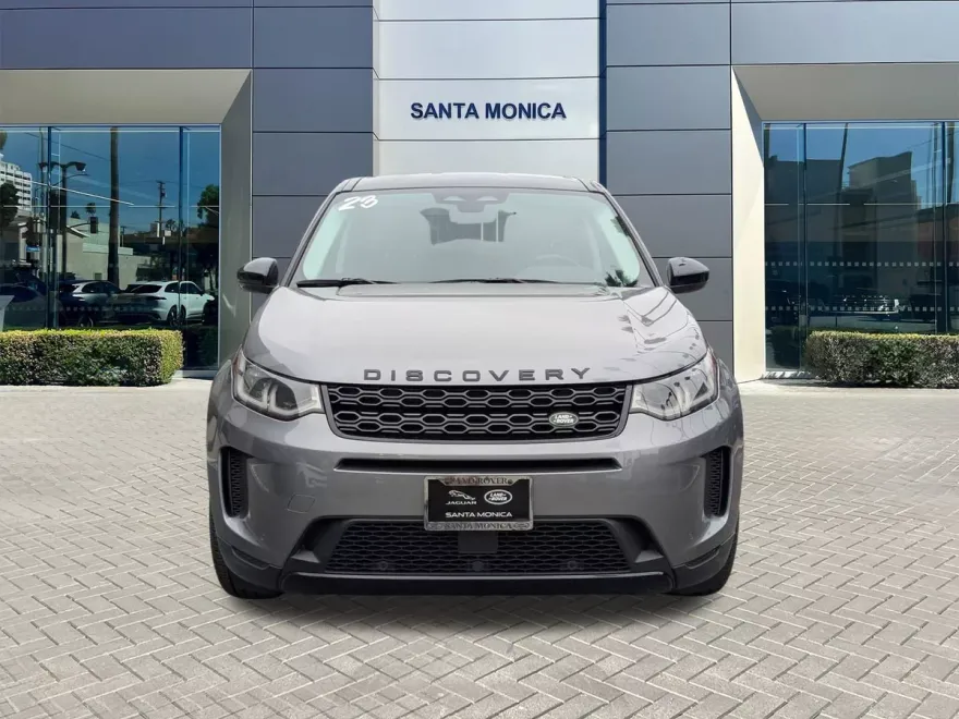 2023 Land Rover Discovery Sport SE photo 1