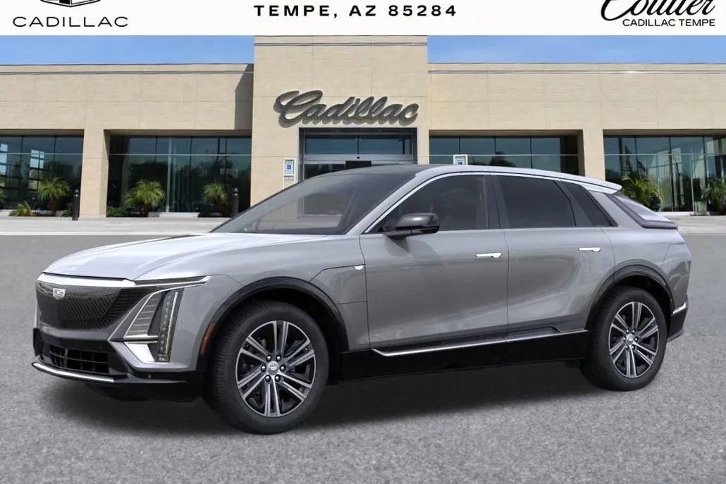 2025 Cadillac Lyriq Luxury photo 1
