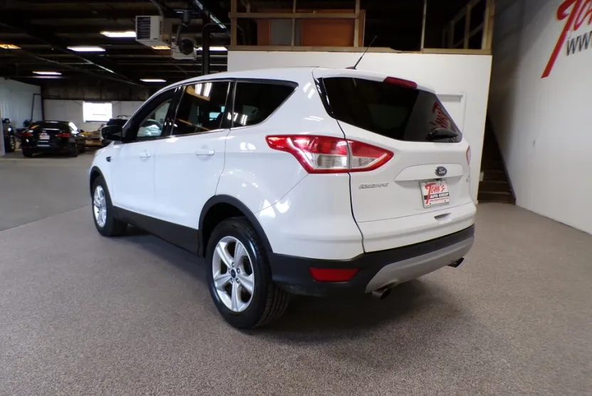 2016 Ford Escape SE photo 1