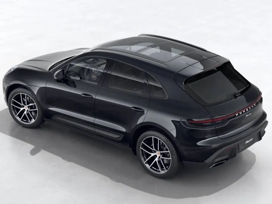 2026 Porsche Macan T photo 1