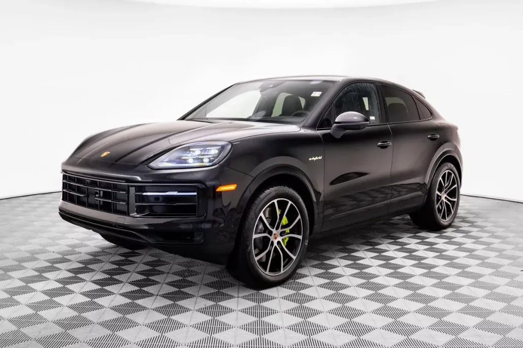 2025 Porsche Cayenne E-Hybrid Coupe photo 1
