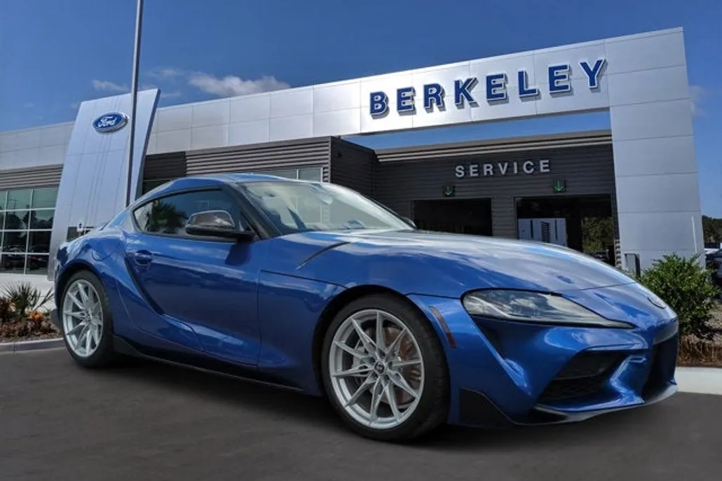 2024 Toyota Supra 3.0 photo 1