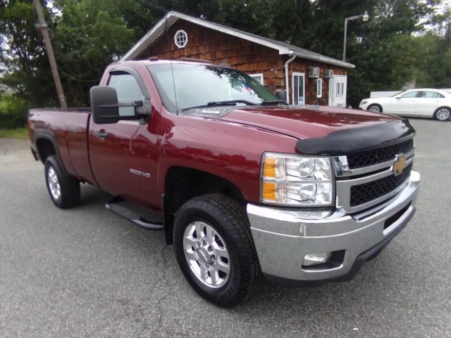2013 Chevrolet Silverado 2500HD LT photo 1