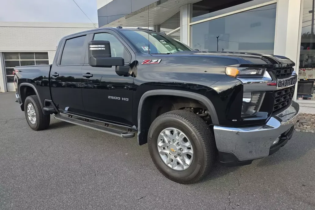 2021 Chevrolet Silverado 2500HD LT photo 1
