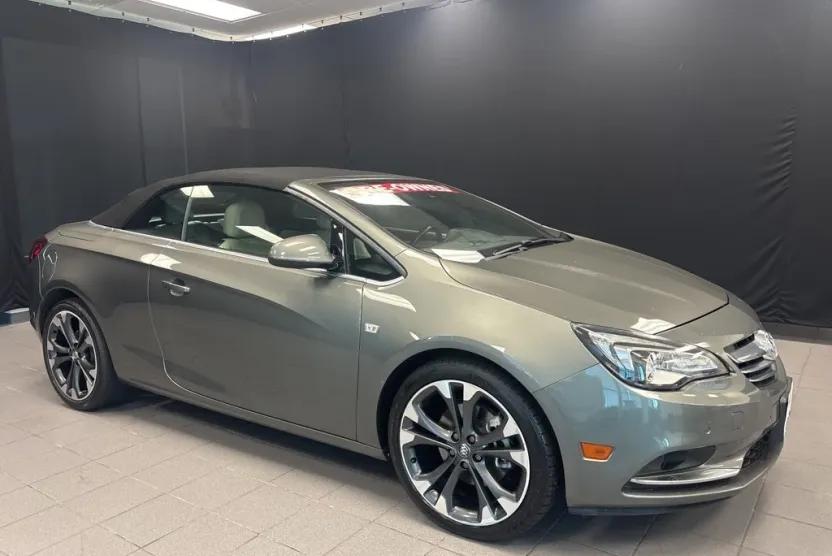 2017 Buick Cascada Premium photo 1