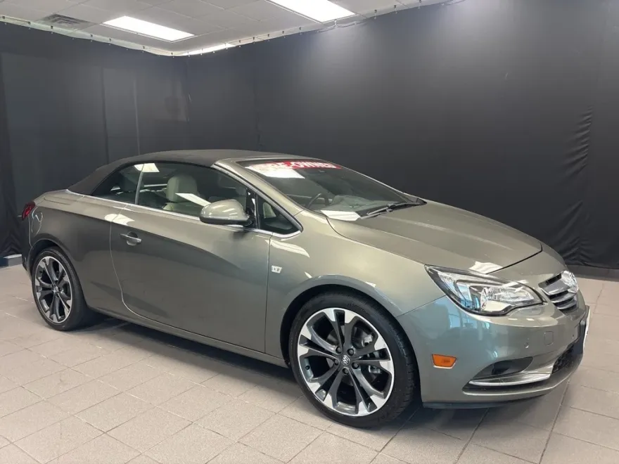 2017 Buick Cascada Premium photo 1