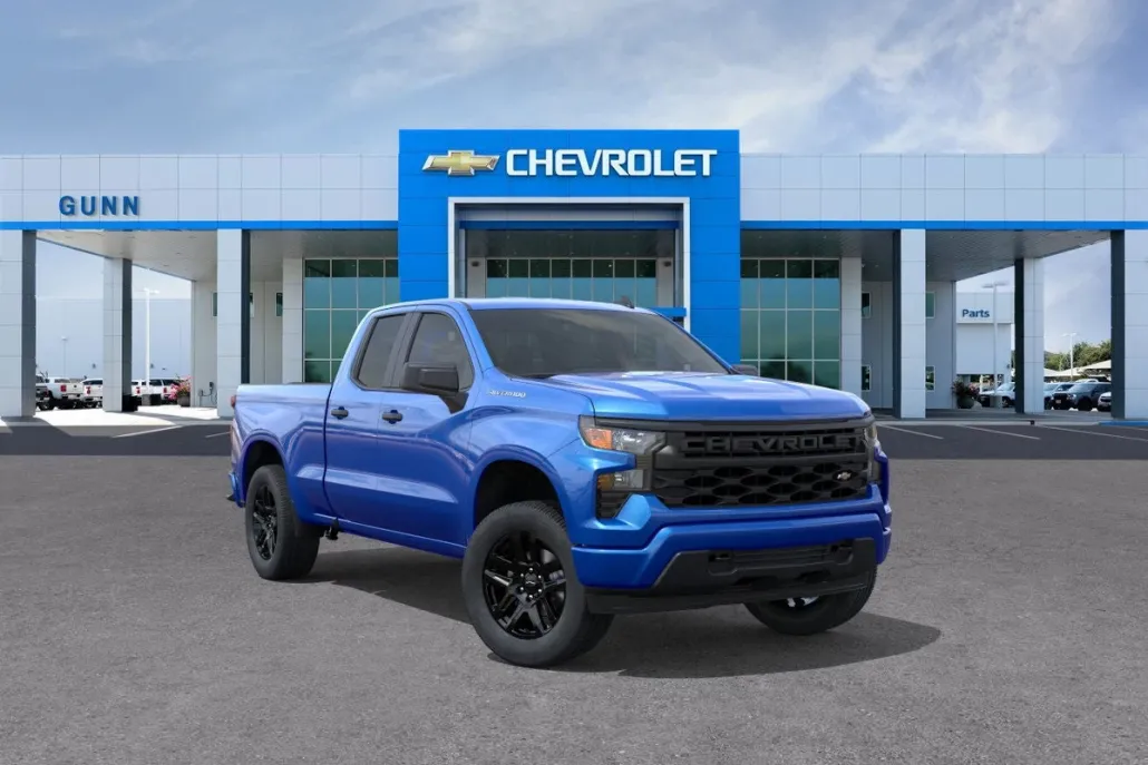 2026 Chevrolet Silverado 1500 Custom photo 1