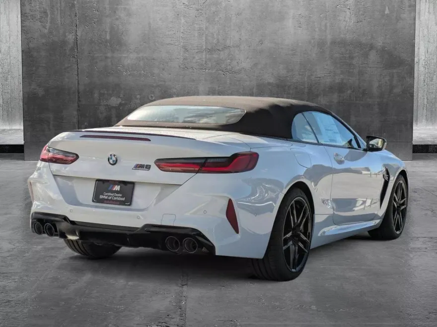 2025 Bmw M8 Competition Convertible photo 2