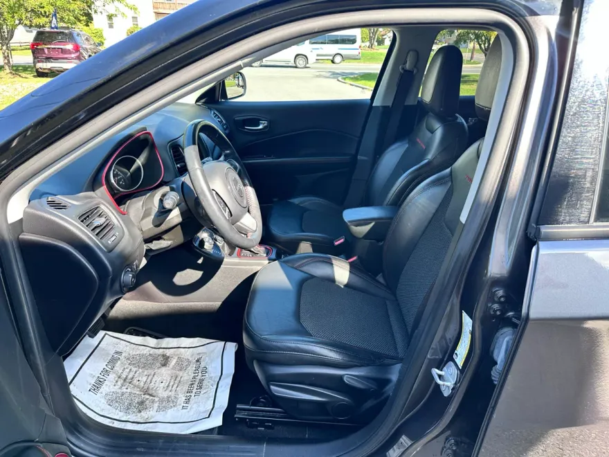 2019 Jeep Compass Trailhawk photo 1