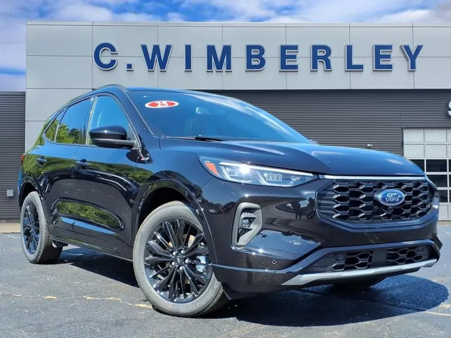 2025 Ford Escape ST-Line Elite photo 1