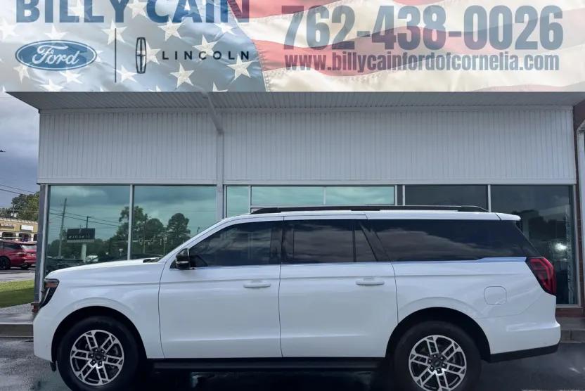 2025 Ford Expedition MAX photo 1