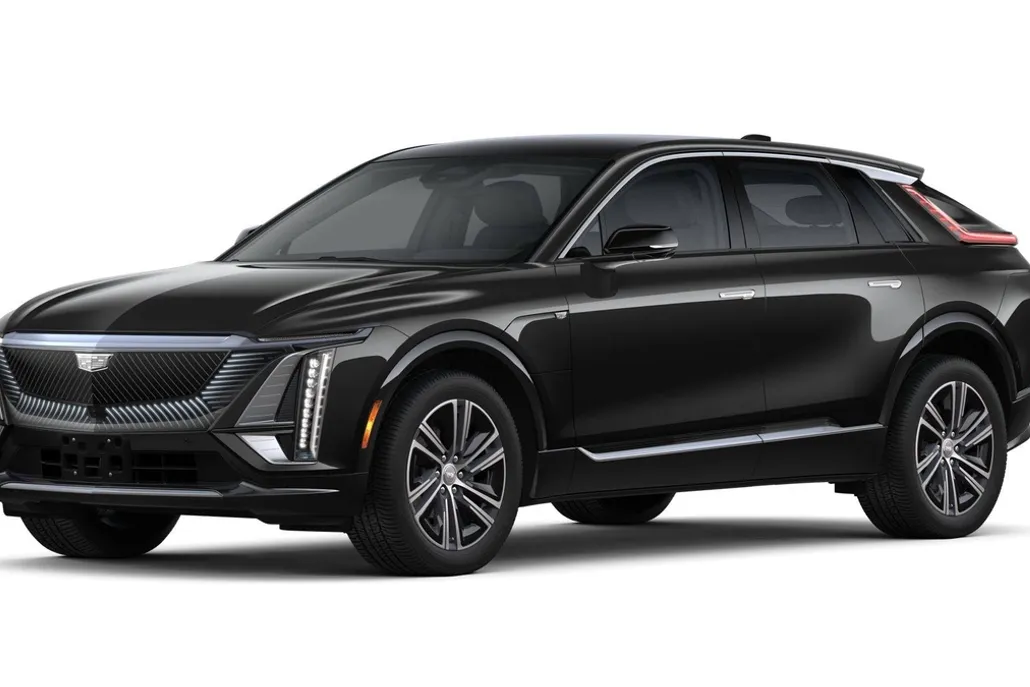 2026 Cadillac Lyriq Luxury photo 1