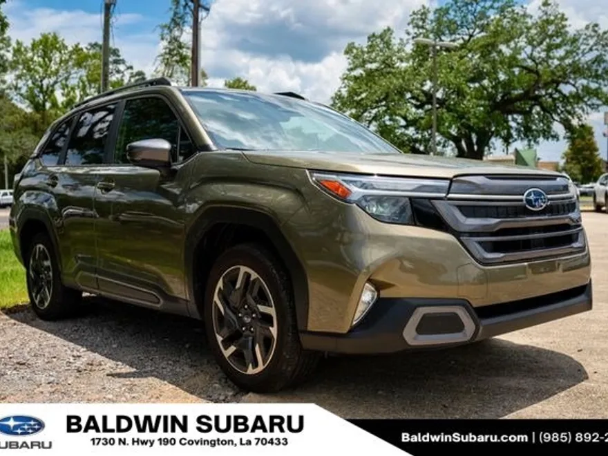 2020 Subaru Forester Touring photo 1