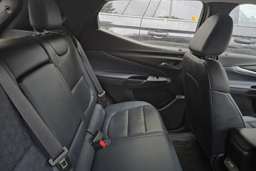 2023 Chevrolet Bolt EUV photo 1