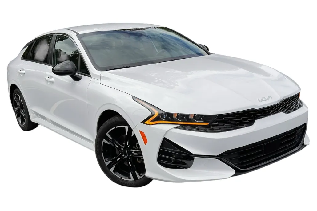 2024 Kia K5 GT-Line photo 1