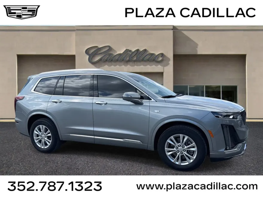 2025 Cadillac XT6 Luxury photo 1