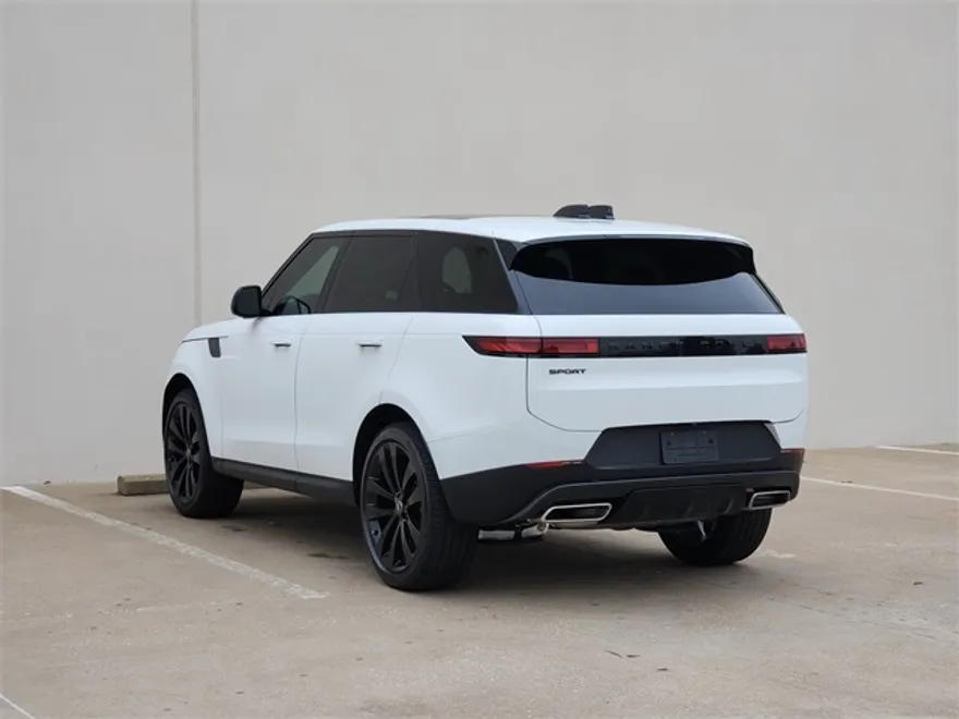 2025 Land Rover Range Rover Sport SE photo 1