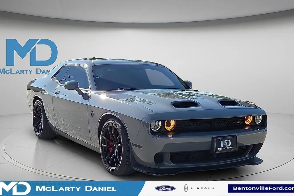 2023 Dodge Challenger SRT8 Hellcat photo 1