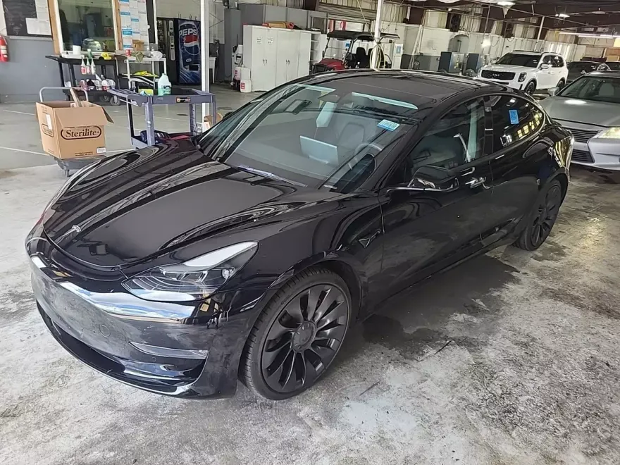 2022 Tesla Model 3 Performance photo 1