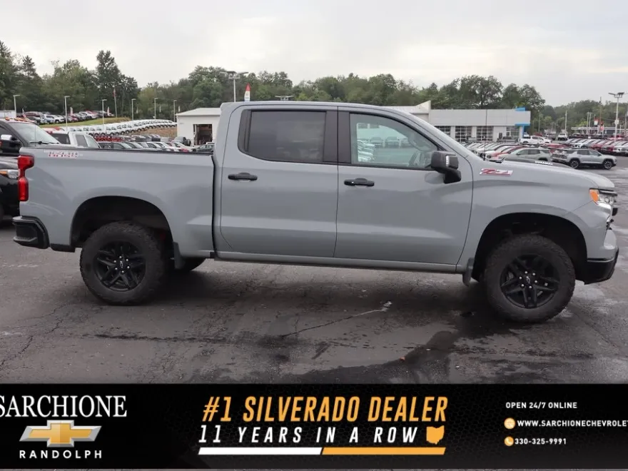 2024 Chevrolet Silverado 1500 LT Trail Boss photo 1