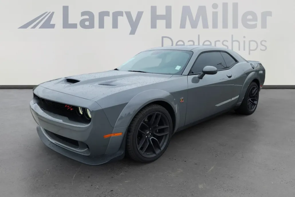 2019 Dodge Challenger R/T Scat Pack Widebody photo 1