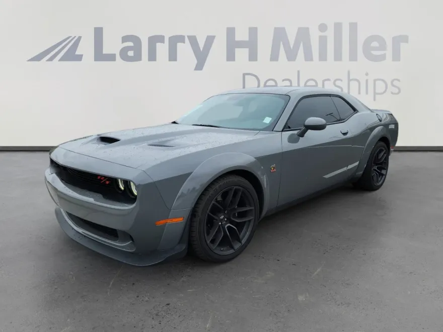 2019 Dodge Challenger R/T Scat Pack Widebody photo 1