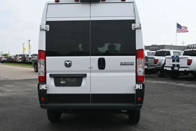 2023 Ram ProMaster 2500 photo 1