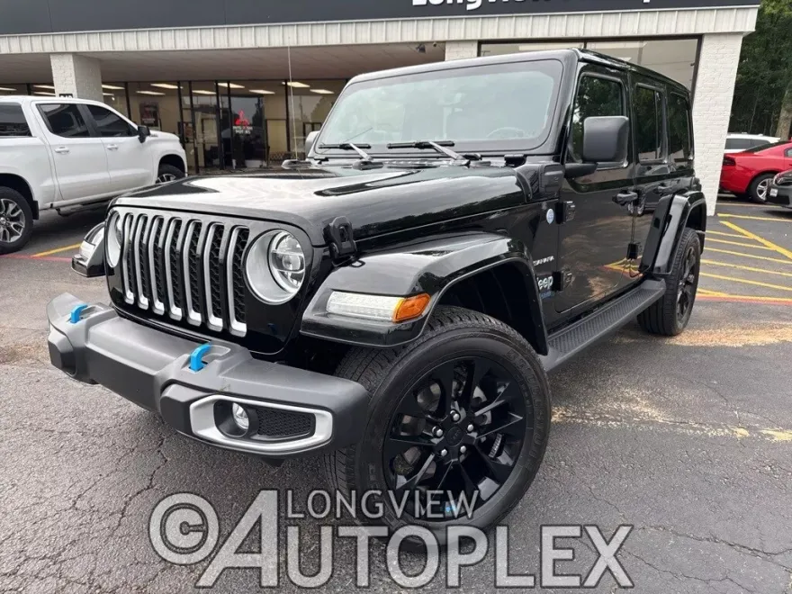 2022 Jeep Wrangler Unlimited Sahara 4xe photo 1